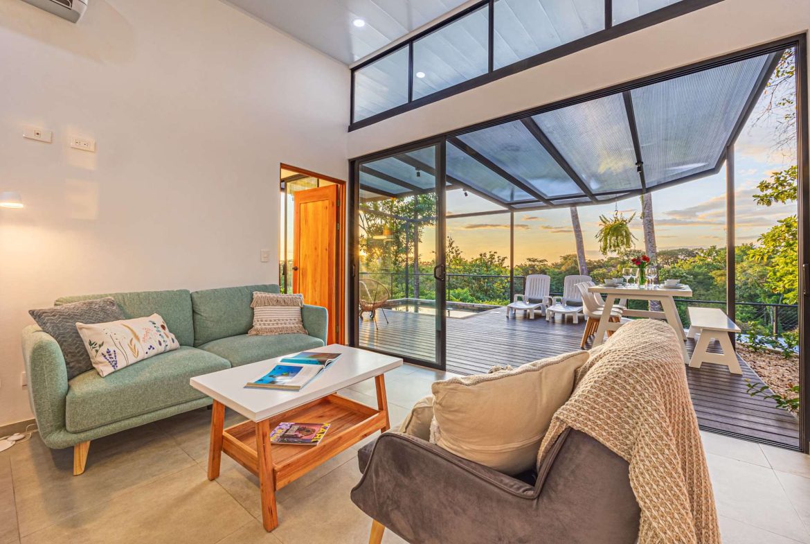MOUNTAIN VIEW FULLY FURNISHED 2 BEDROOM VILLA WITH POOL, Uvita, Costa Rica — photo 7